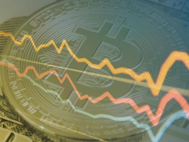 p2p-bitcoin-trading-slows-in-china-booms-in-hong-kong-and-south-america-1600x1200-16-10-2017-15-07-28